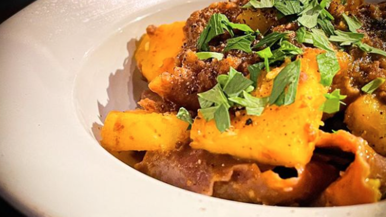 中野レンガ坂 洋食堂 葡萄の事業内容の写真1枚目