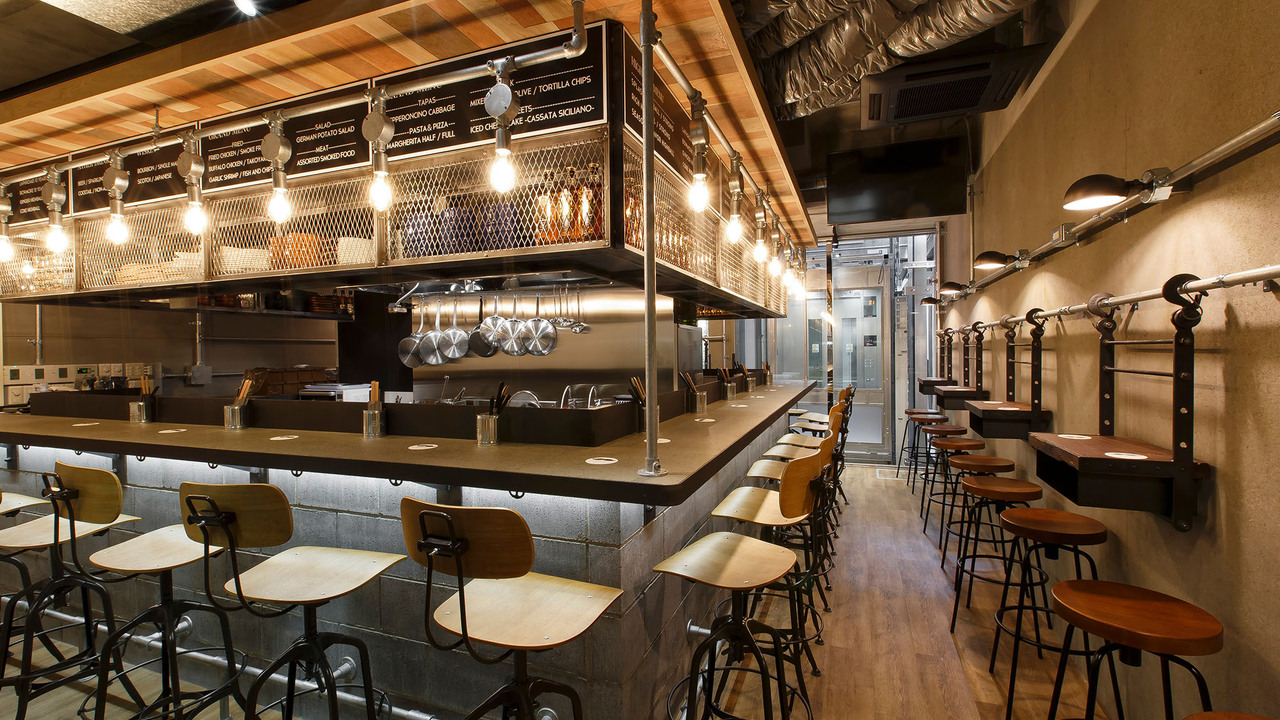 ハイボールバーの事業内容の写真2枚目