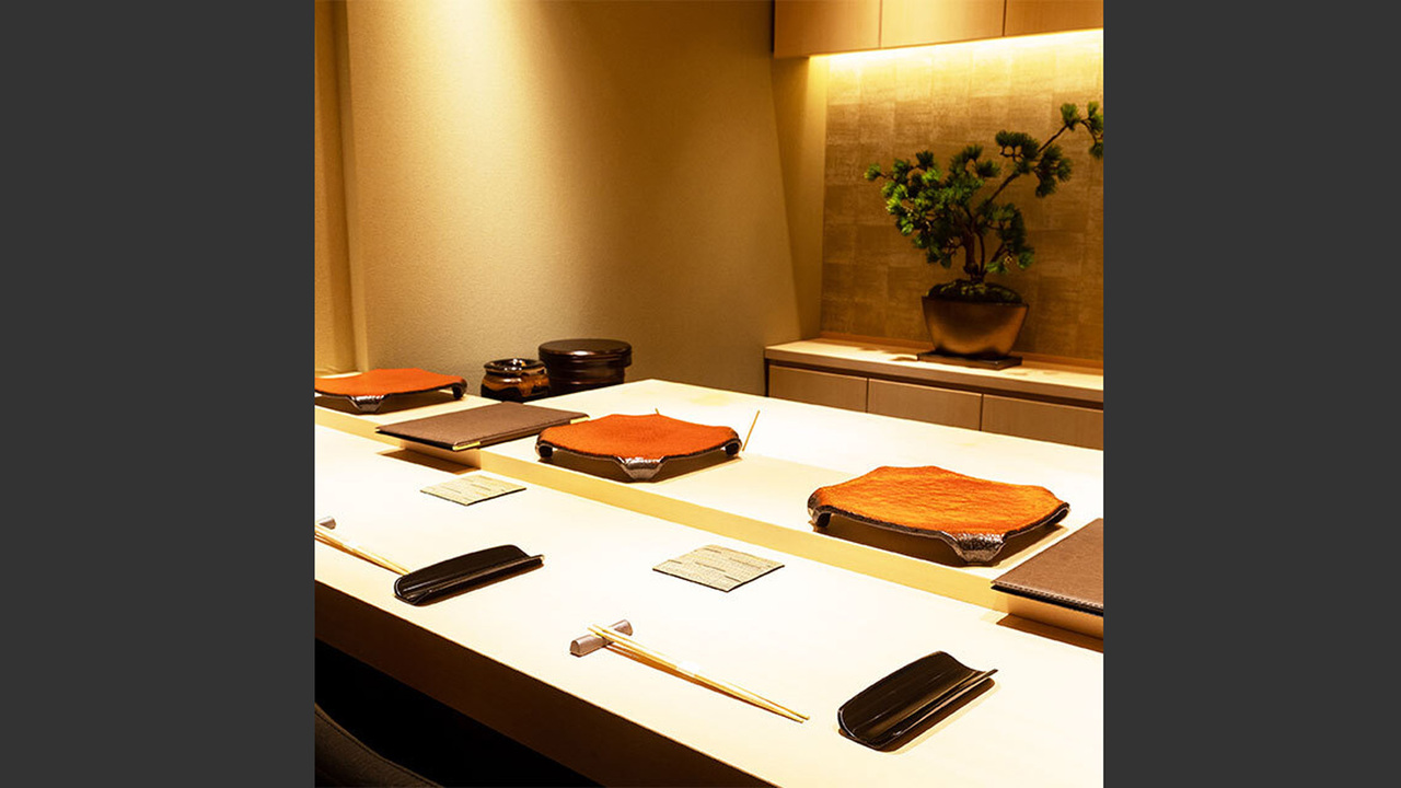 博多 鮨貴山の事業内容の写真1枚目