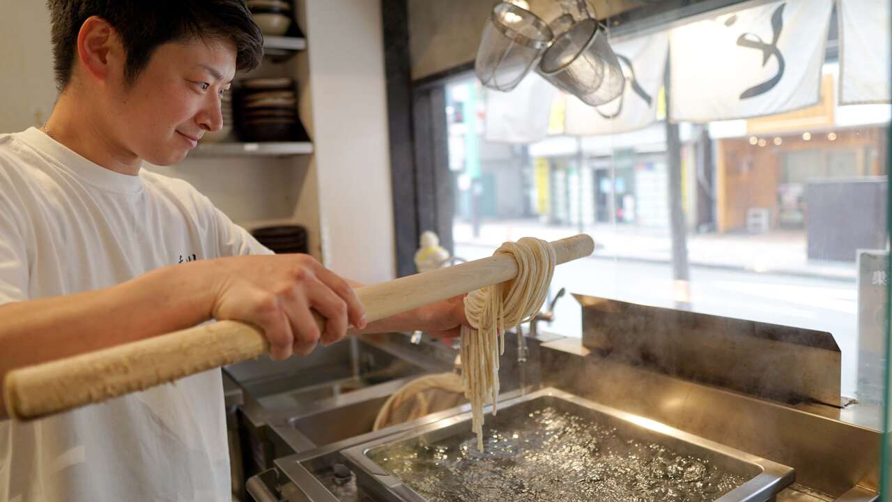 香川一福で働く人の写真1枚目
