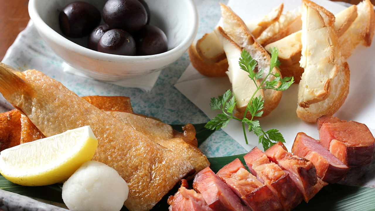 がらり 千駄ヶ谷 味噌と黒糖焼酎の事業内容の写真1枚目