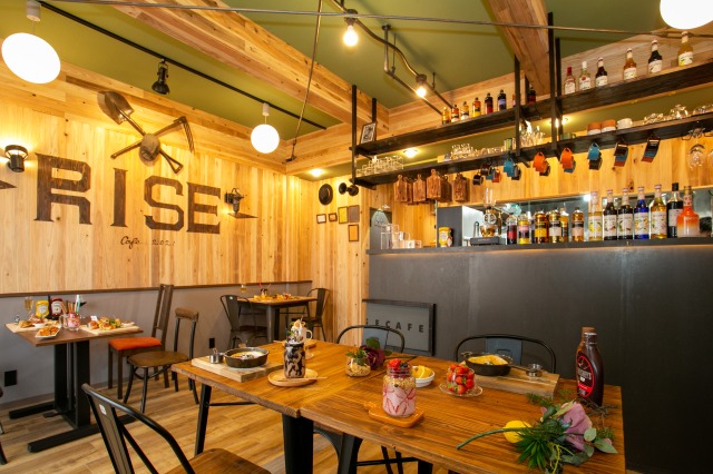 RISE株式会社-RISEcafe 1枚目