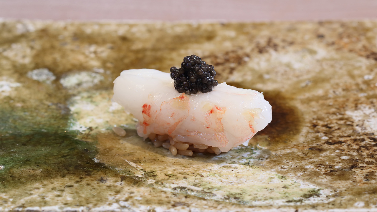 鮨 たくまの事業内容の写真2枚目