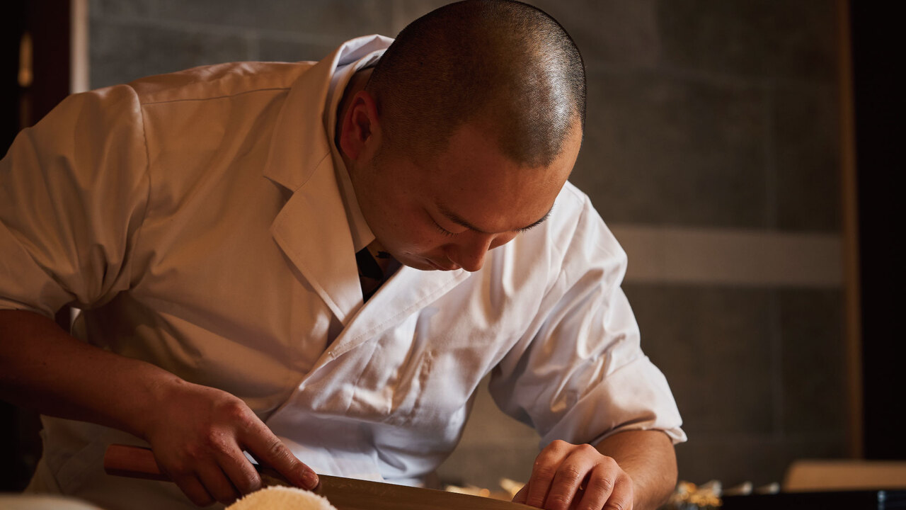 寿司 藤やまで働く人の写真1枚目
