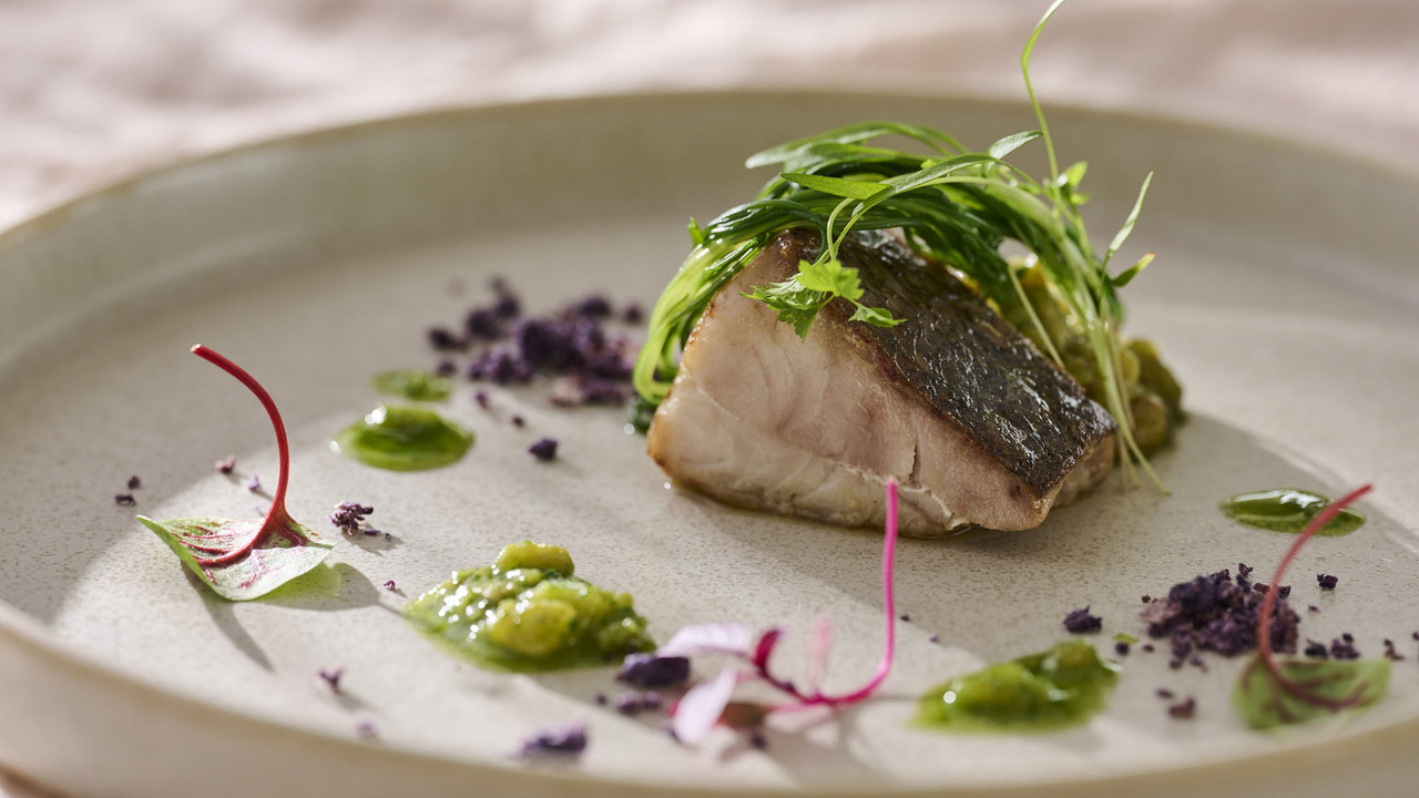 ヒルトップリゾート山の上で働く人の写真3枚目