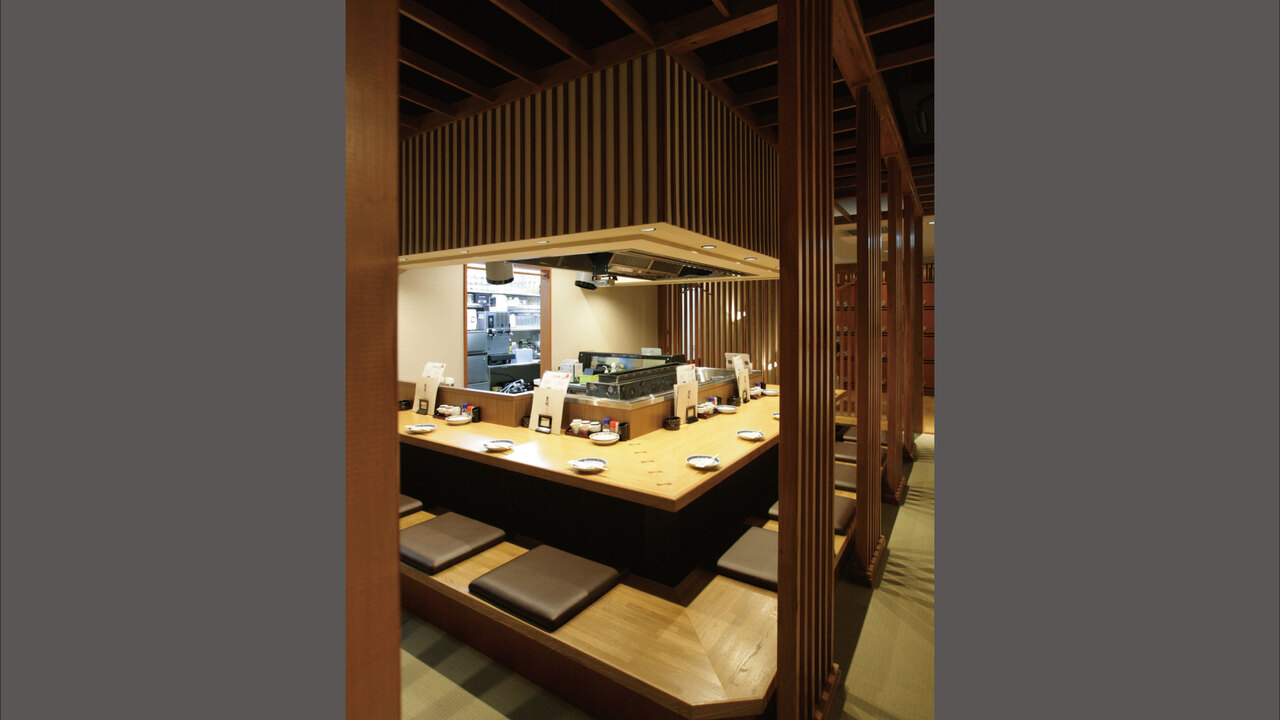 焼鳥とイロリくろ船の事業内容の写真1枚目