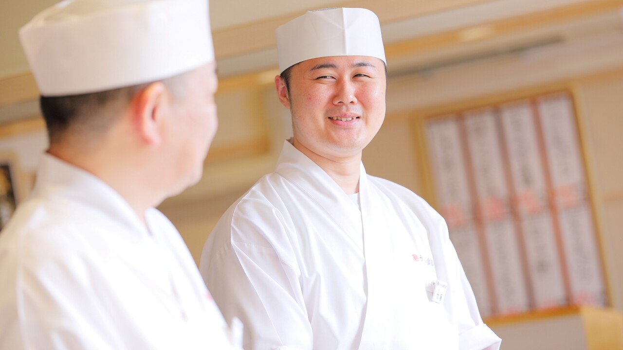 うまい鮨勘で働く人の写真2枚目