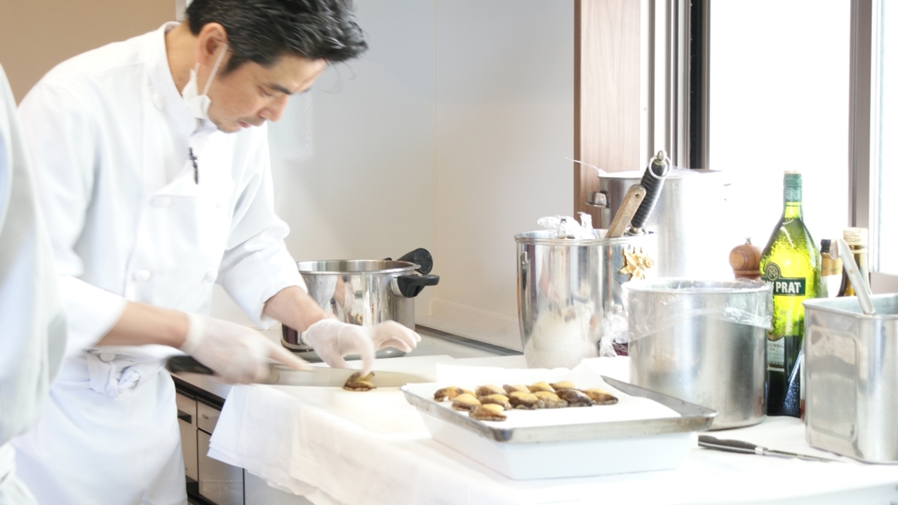 コルドンブルーで働く人の写真4枚目