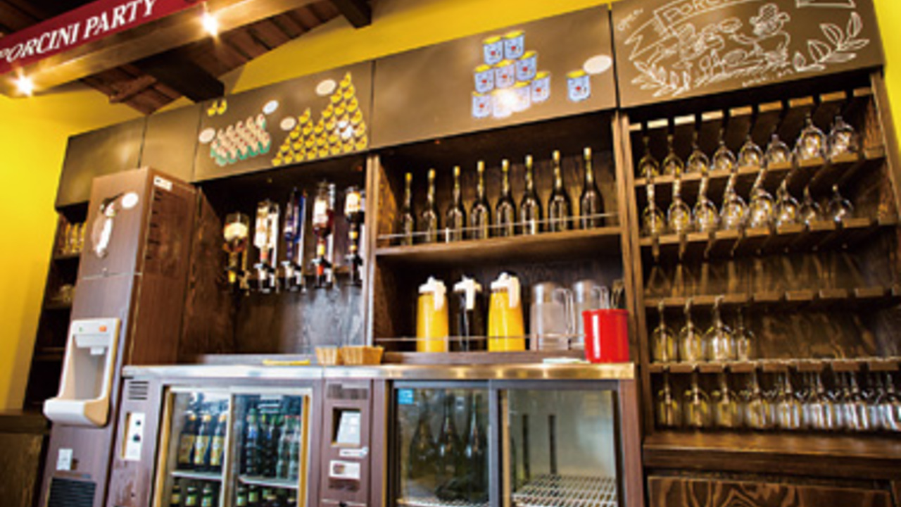 タヴェルナ・ポルチーニの事業内容の写真1枚目