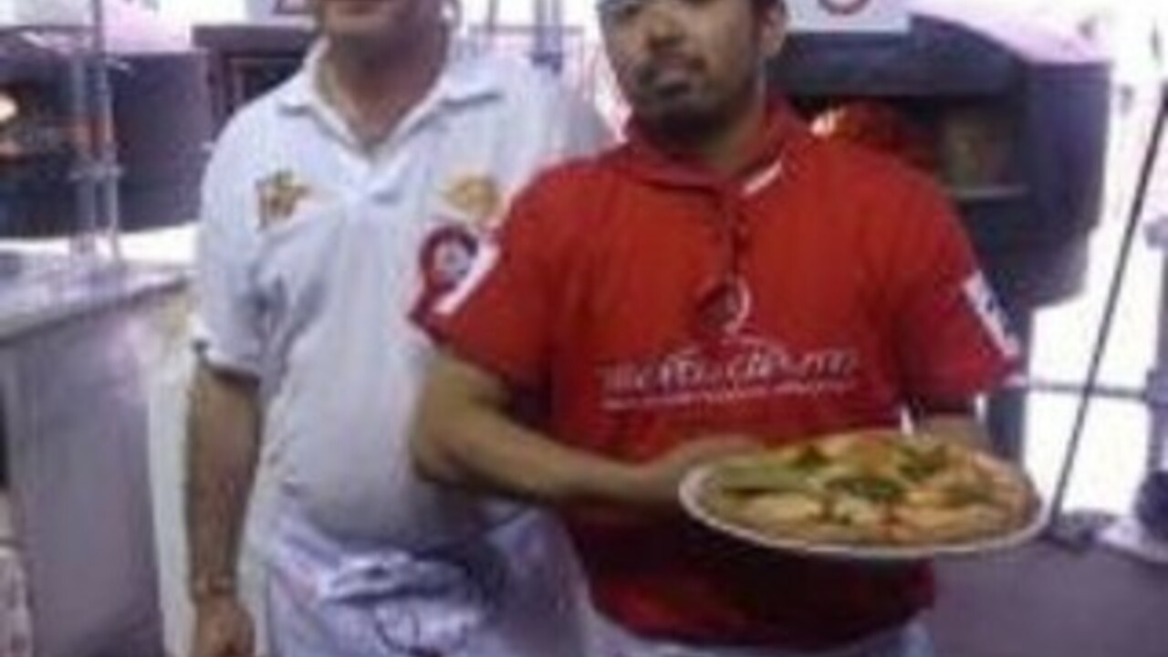 トラットリア ピッツェリア アレグロで働く人の写真1枚目