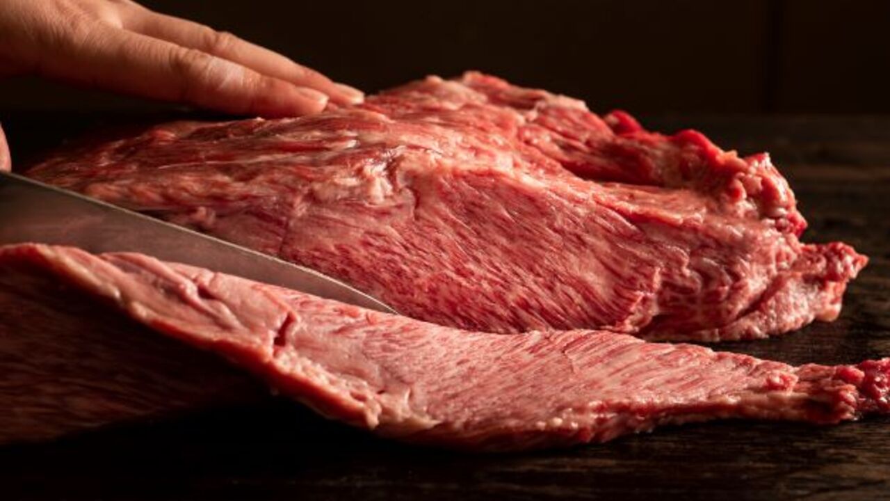 肉の満牛萬の事業内容の写真3枚目