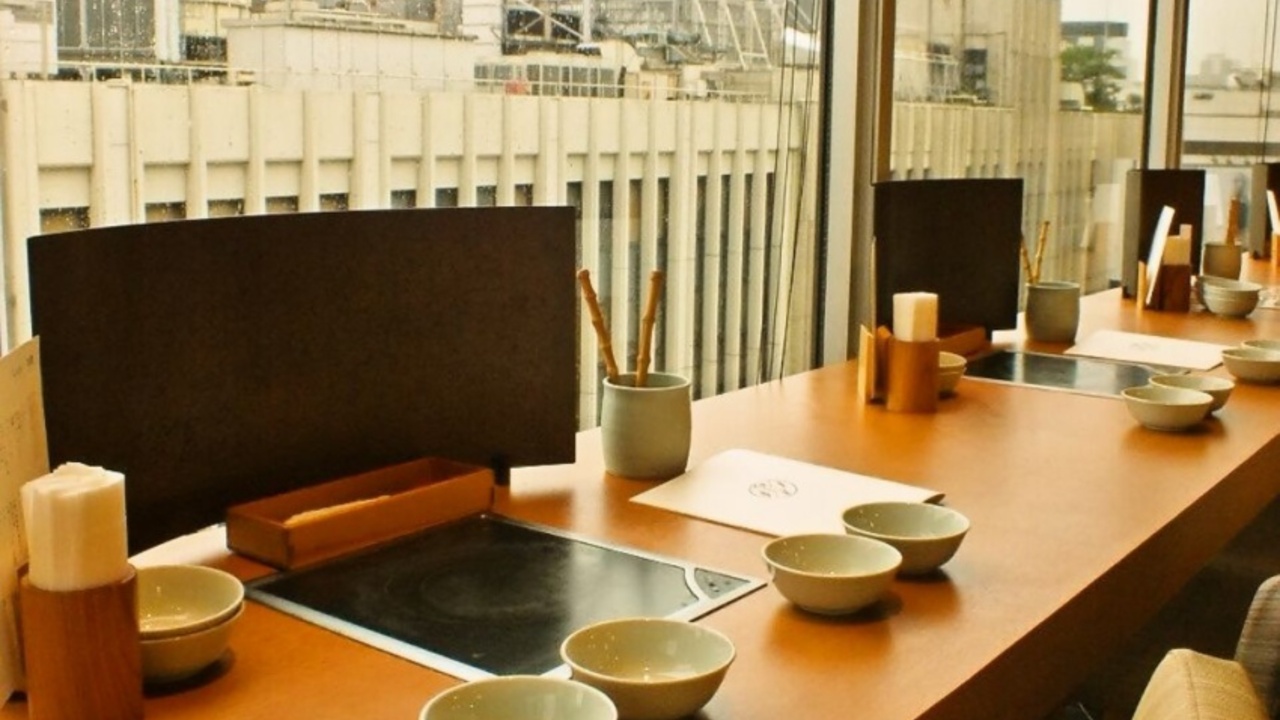 鍋ぞうで働く人の写真2枚目