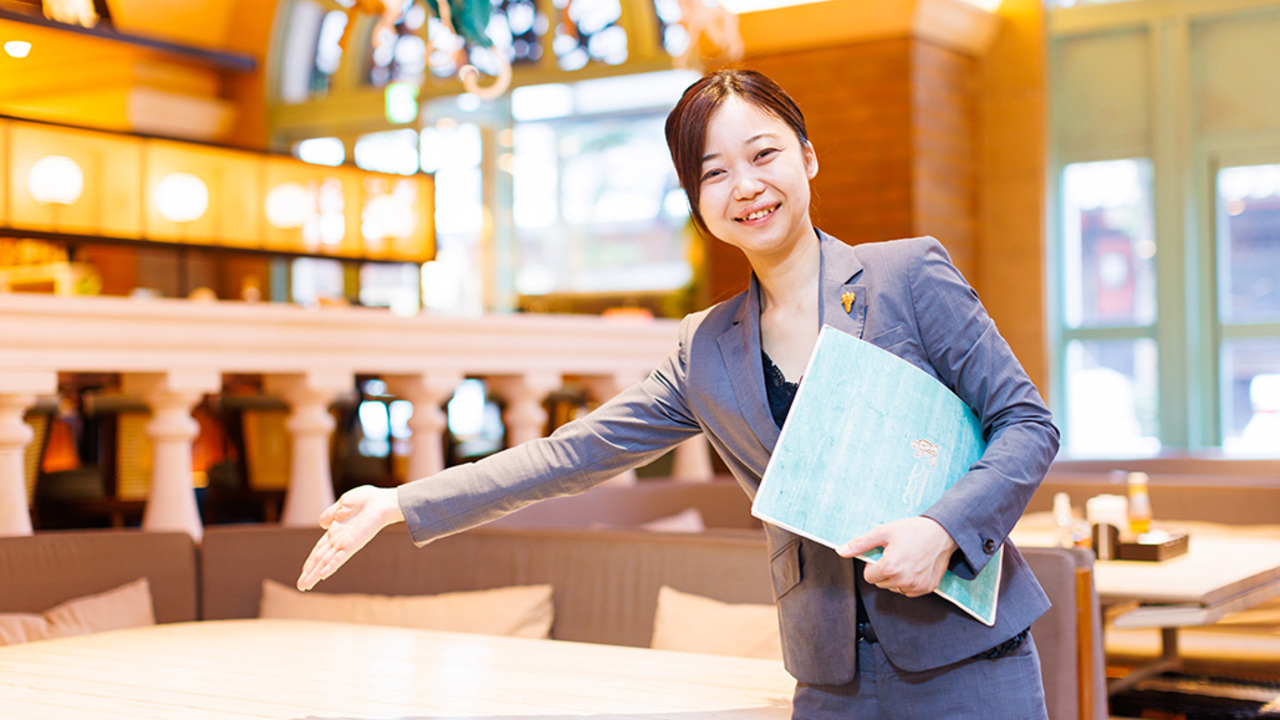 Madam Mỹ modern thai vietnamese 銀座で働く人の写真2枚目