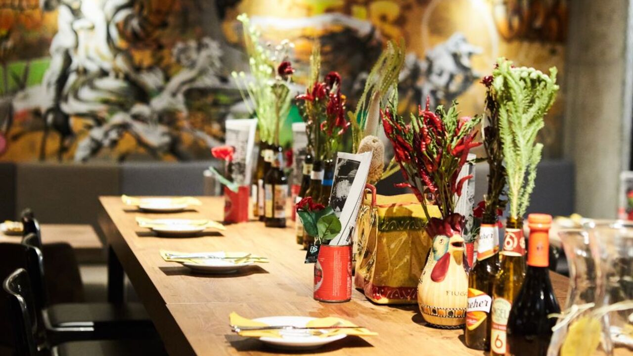 Merca-メルカ- イタリアンフードマーケットの事業内容の写真1枚目