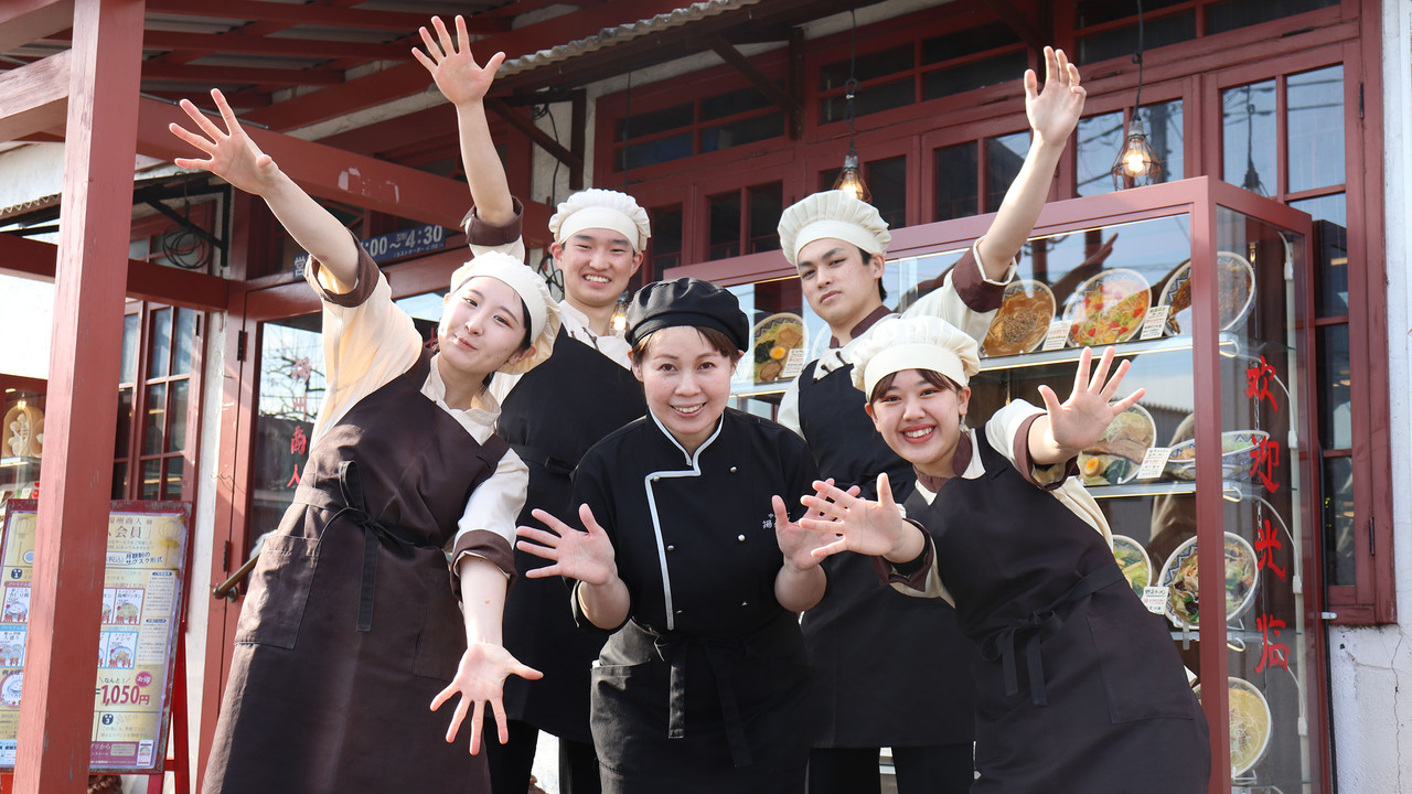 揚州商人で働く人の写真1枚目