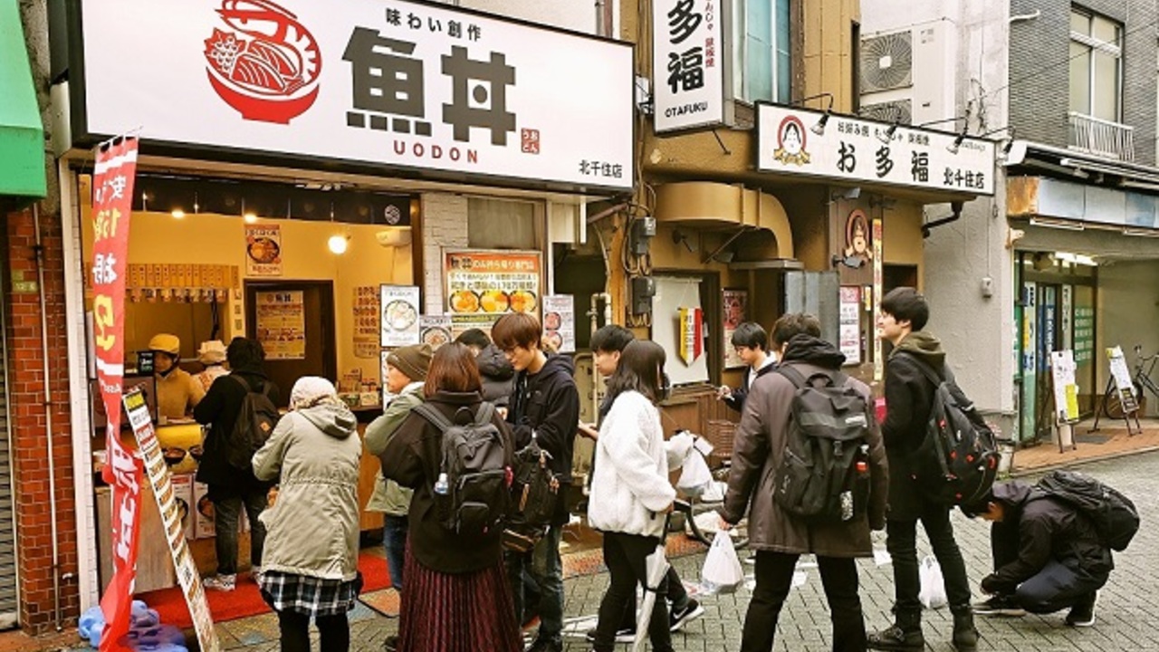 魚丼の事業内容の写真1枚目