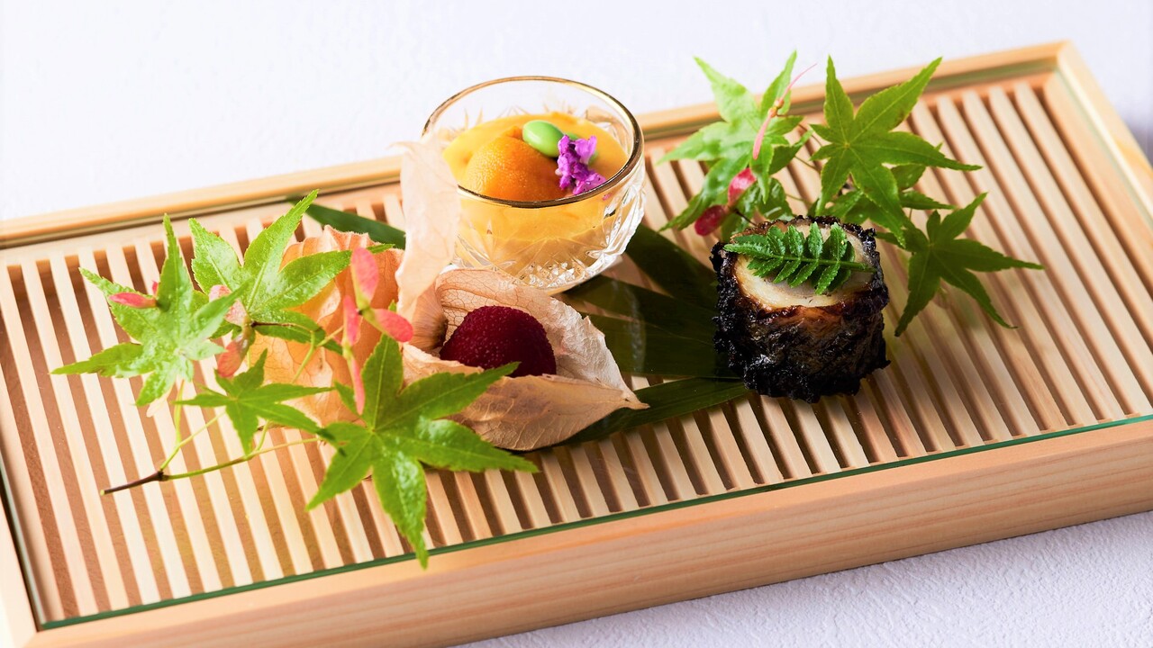 銀座つるの事業内容の写真1枚目