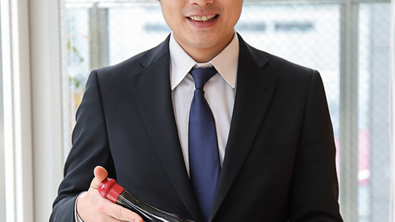 レストラン オザミで働く人の写真1枚目