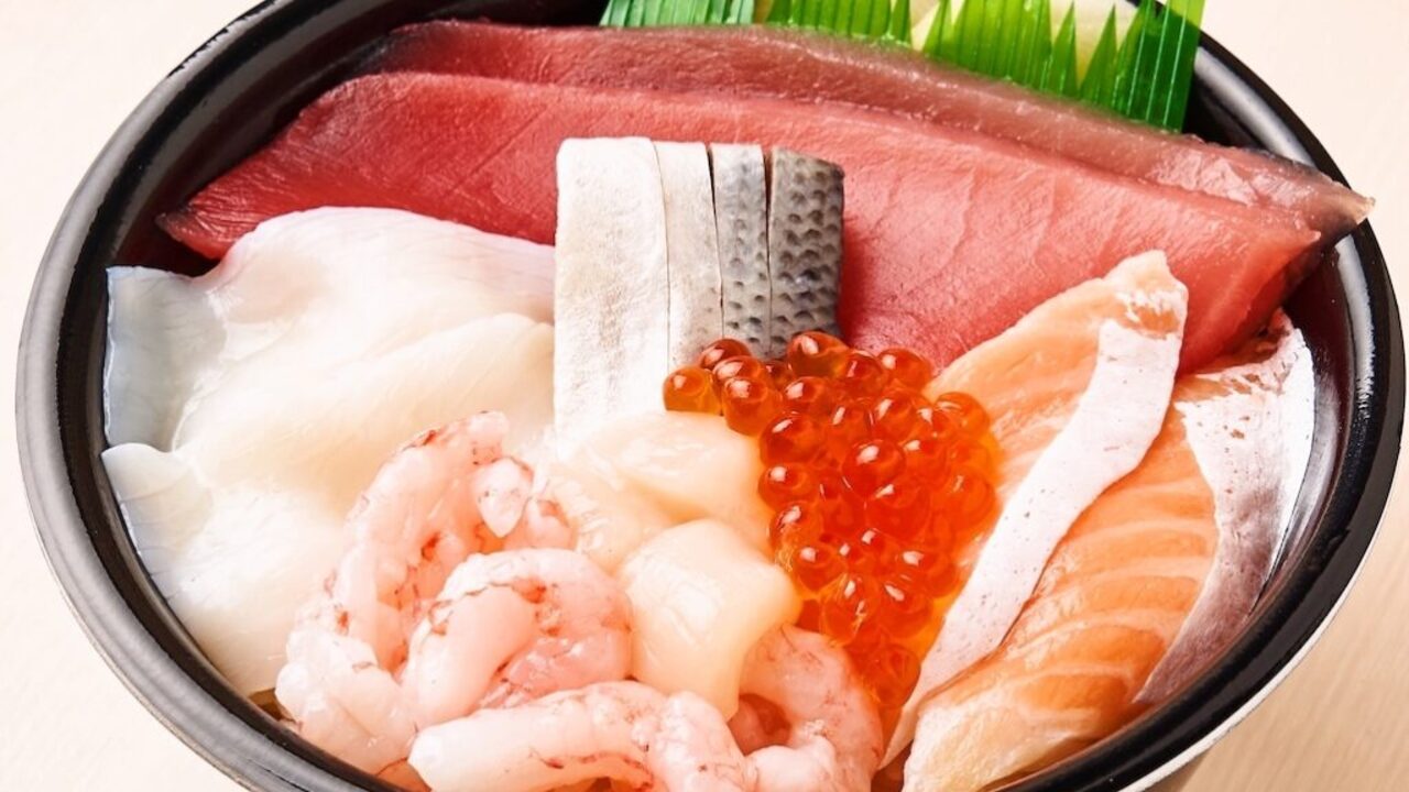 魚丼屋の事業内容の写真1枚目