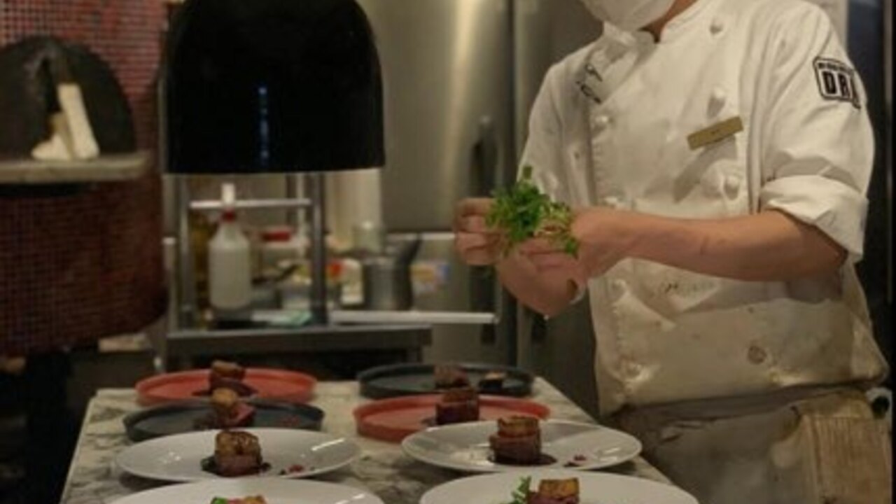 Reggianoで働く人の写真1枚目