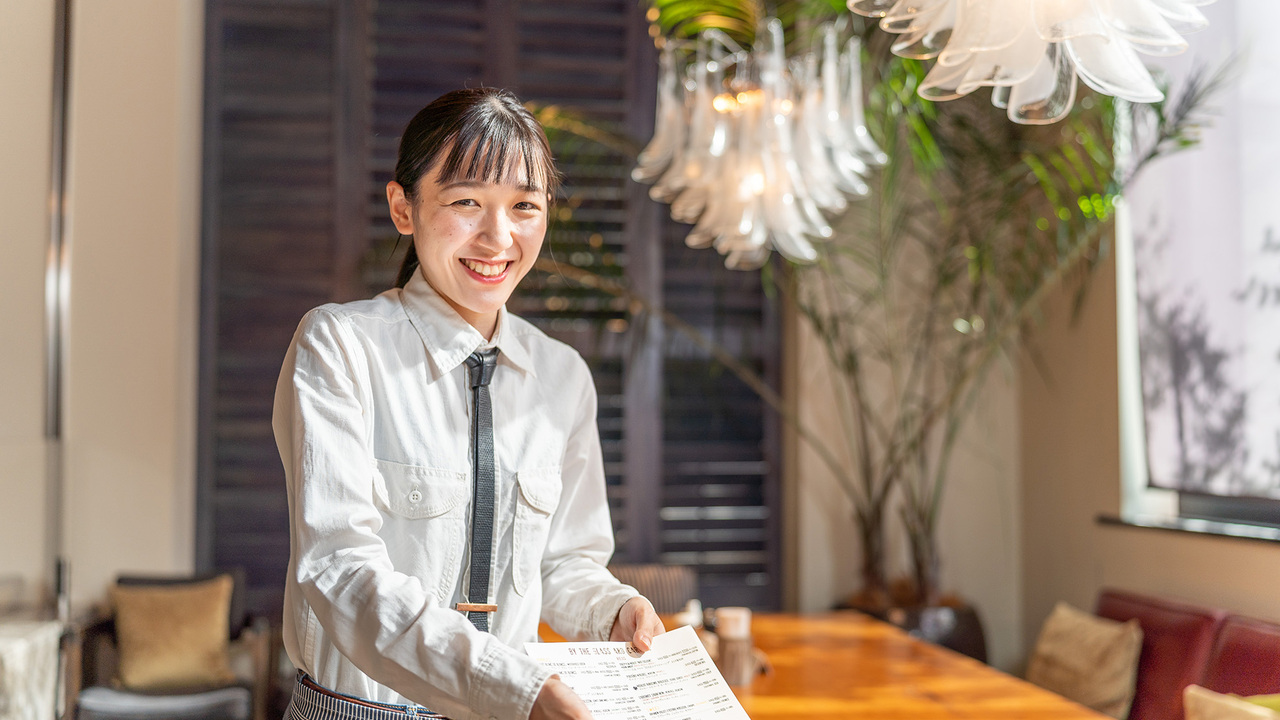 tavern on S <és> 新宿で働く人の写真3枚目