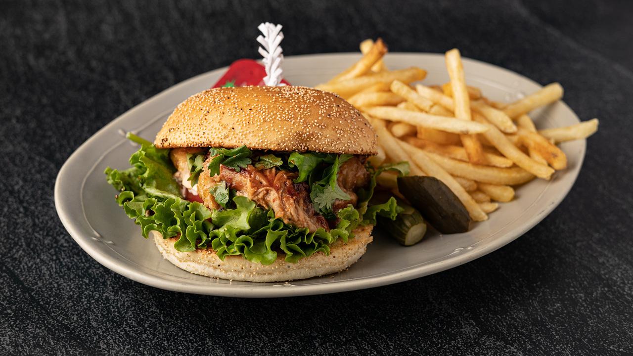 tavern on S <és> 新宿の事業内容の写真1枚目