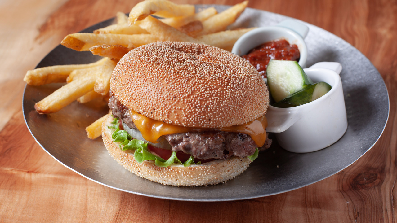 The TOWER TAVERN BAR & GRILL名古屋の事業内容の写真2枚目