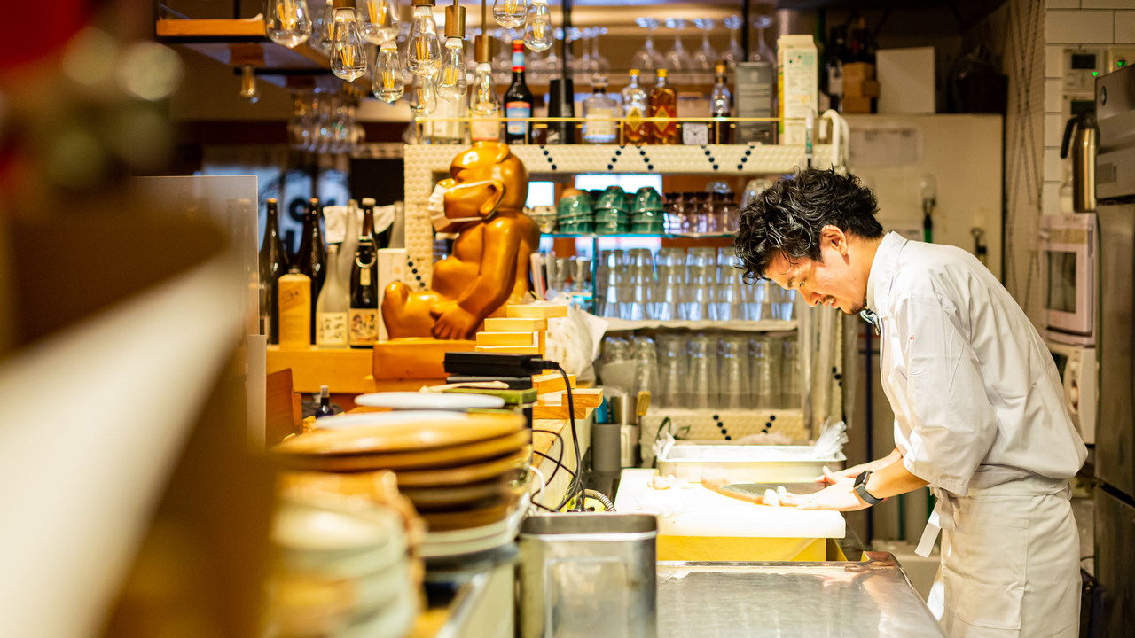 浪花ろばた 頂鯛 北新地店で働く人の写真1枚目