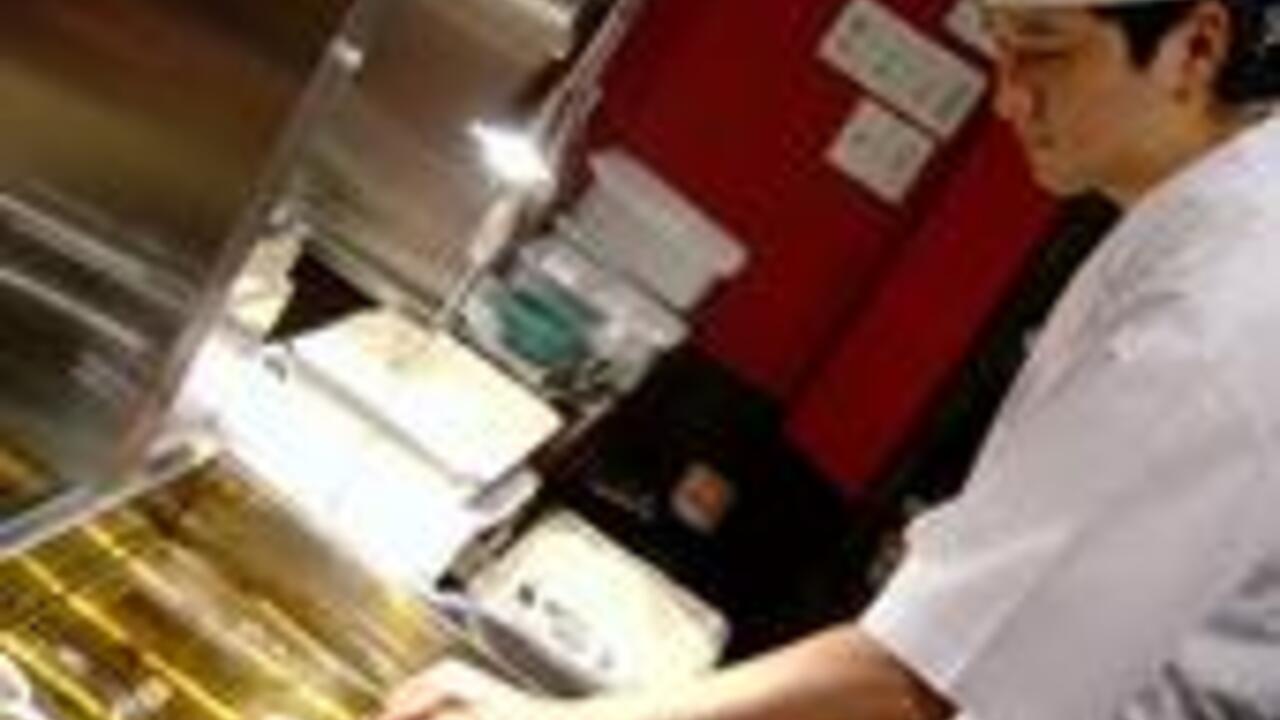 芦屋 天がゆで働く人の写真2枚目