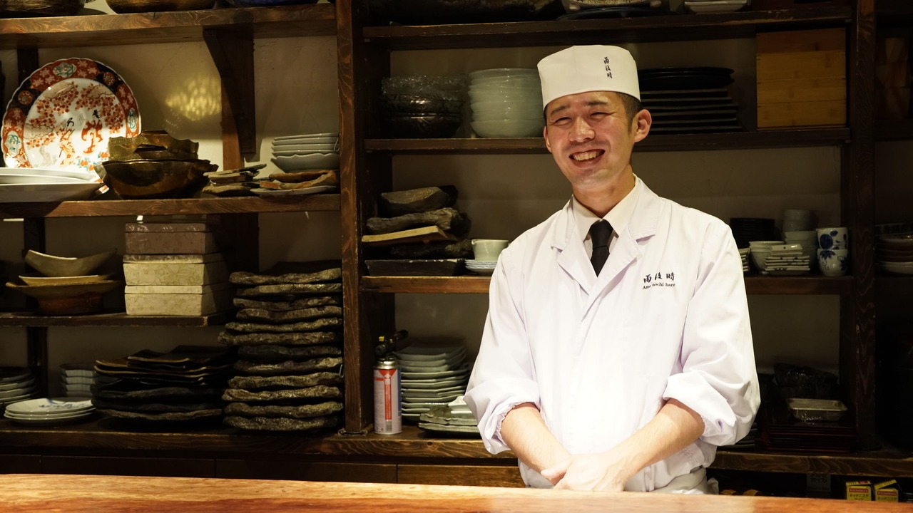 雨後晴で働く人の写真1枚目