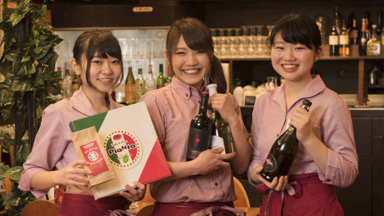 ピアンタで働く人の写真3枚目