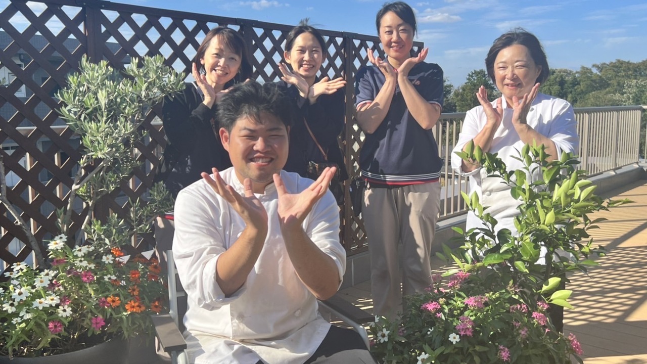 ガーデンテラスで働く人の写真2枚目