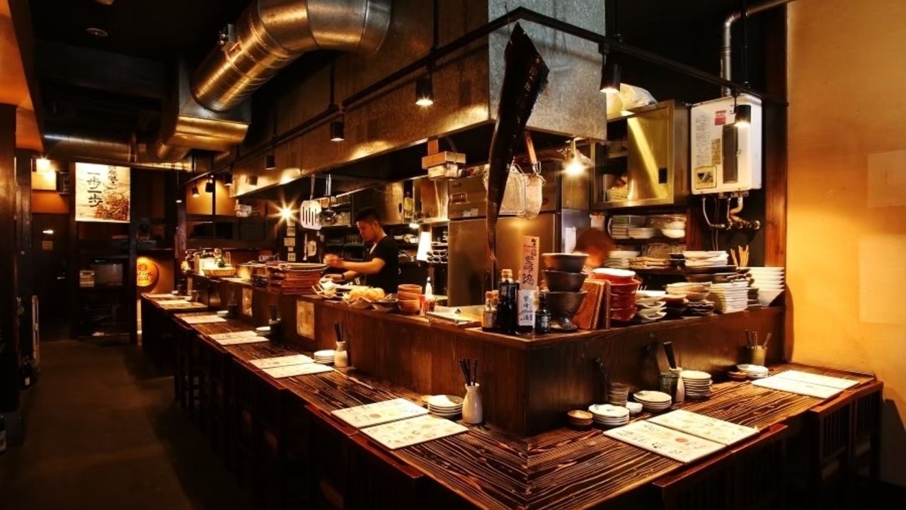 炉ばた焼き 一歩一歩本店の事業内容の写真1枚目