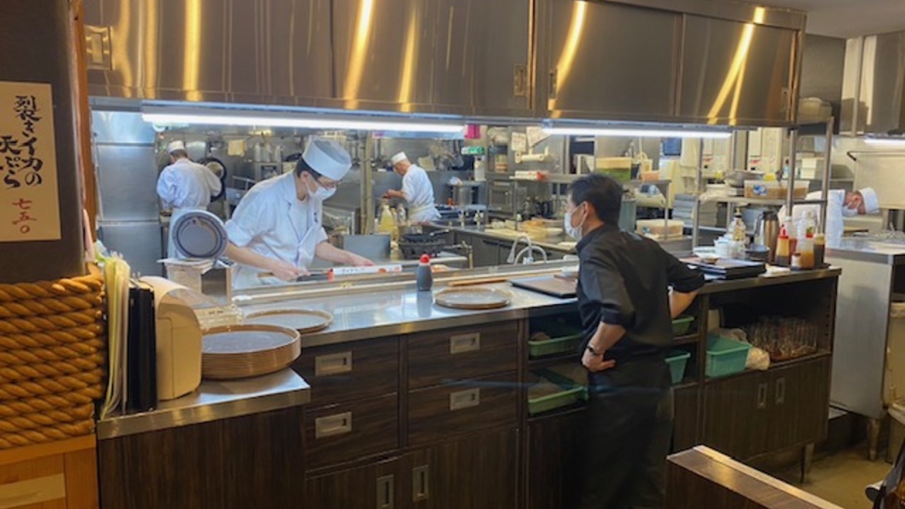 しんばし初藤の事業内容の写真2枚目