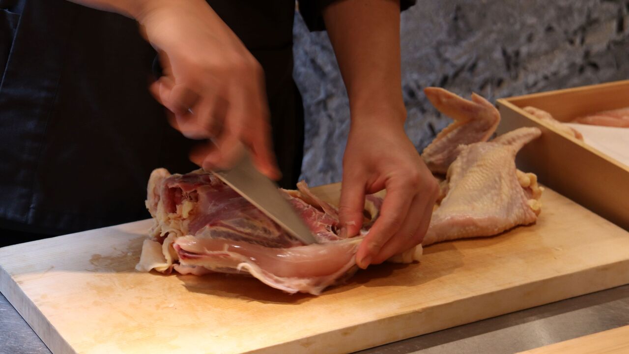 比内地鶏専門 比内亭の事業内容の写真1枚目