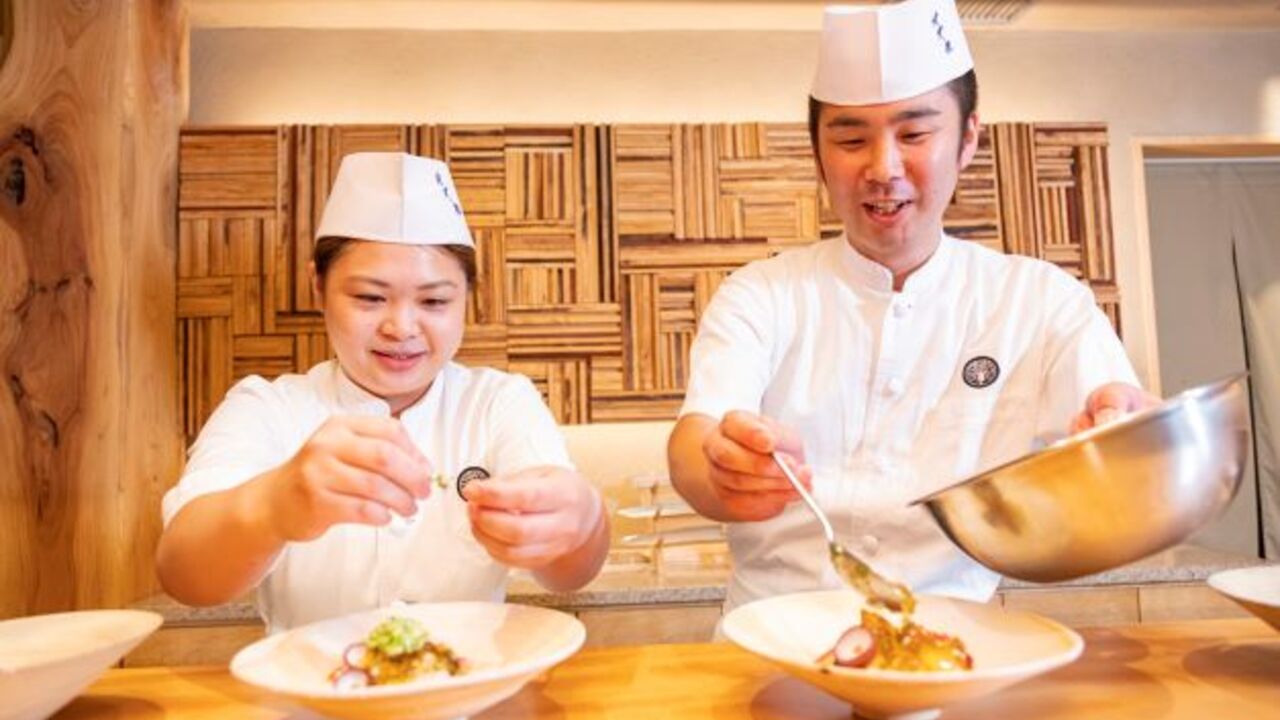 個室会席 北大路で働く人の写真4枚目