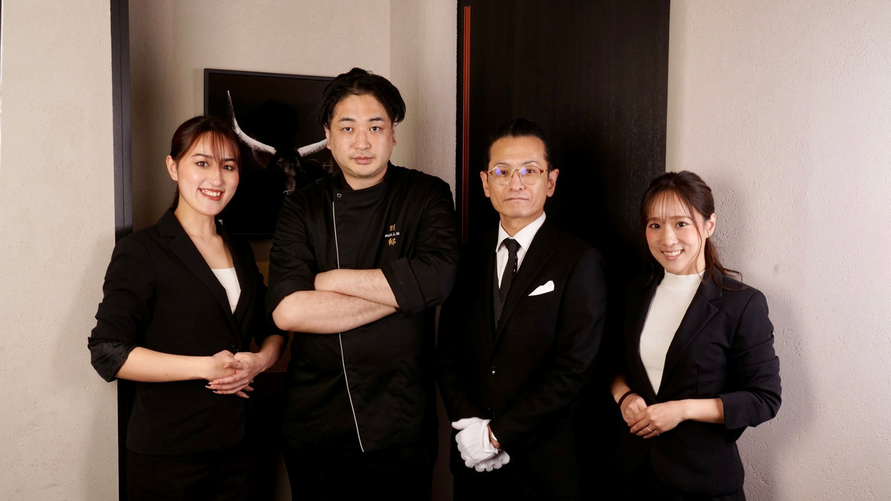 麻布十番 焼肉BULLS 別邸で働く人の写真1枚目