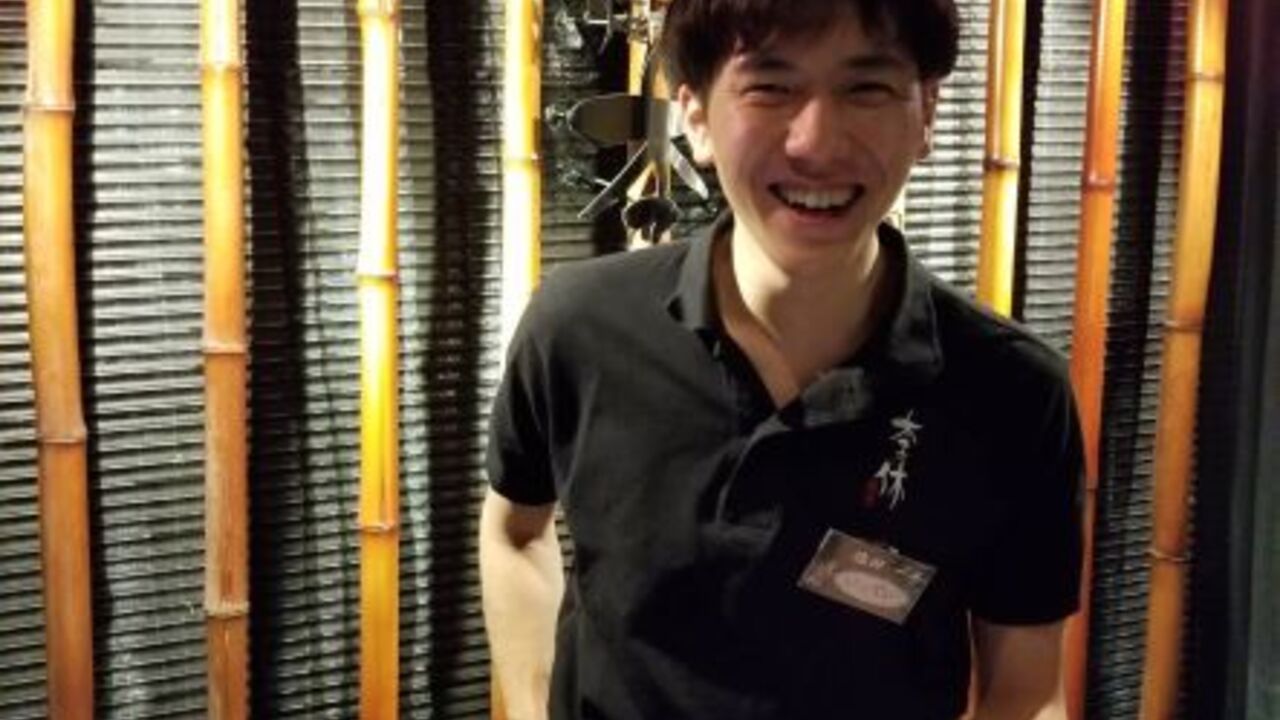 千日前 李休で働く人の写真3枚目