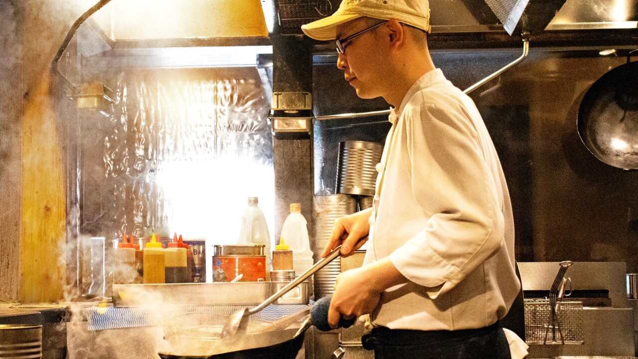 恵比寿餃子 大豊記で働く人の写真2枚目