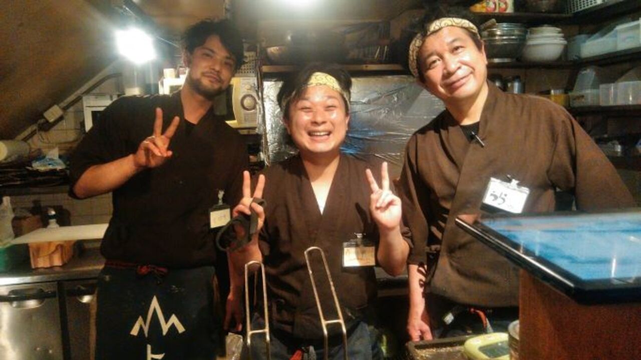 備長焼鳥 トサカ商會で働く人の写真2枚目