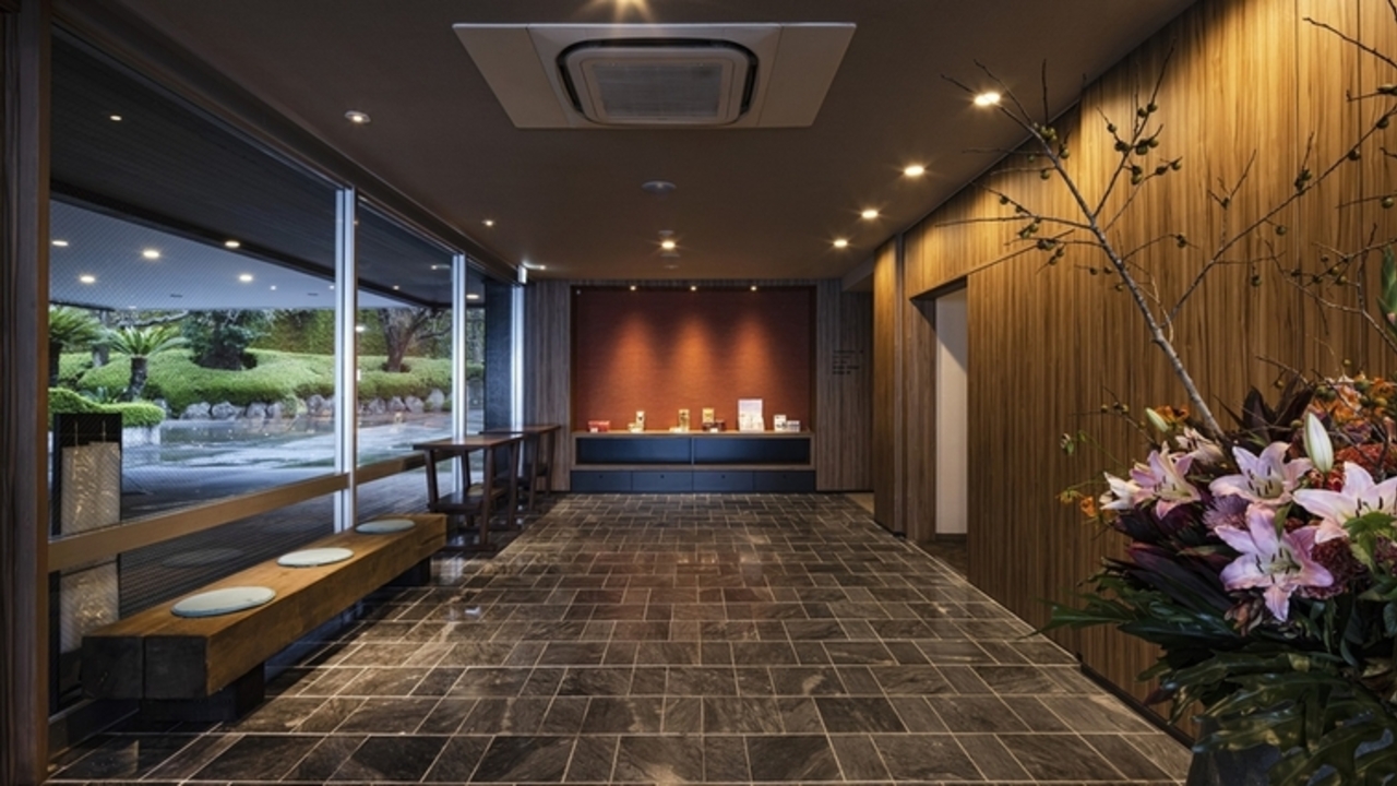 ISHINOYAで働く人の写真2枚目