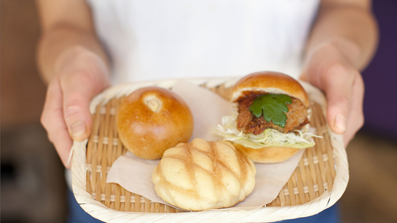 ロータスバゲットで働く人の写真2枚目