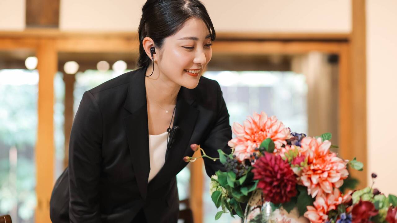 萬屋本店で働く人の写真3枚目