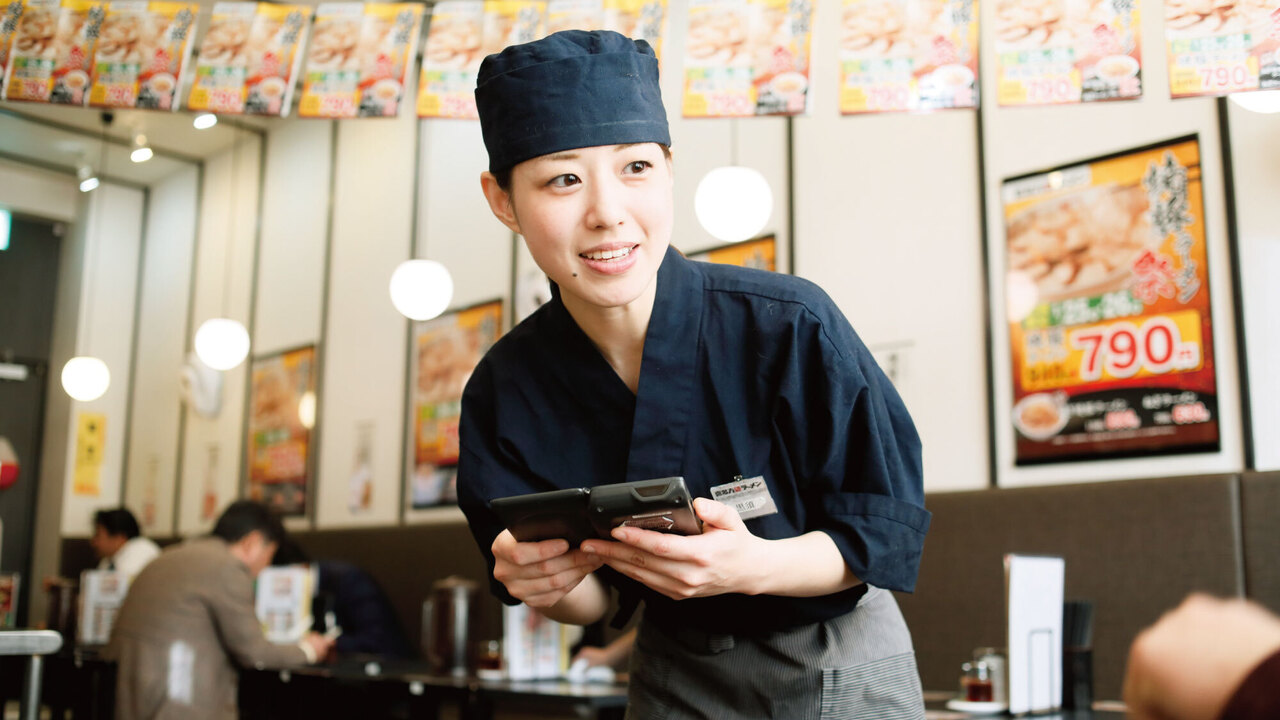 喜多方ラーメン 坂内で働く人の写真1枚目