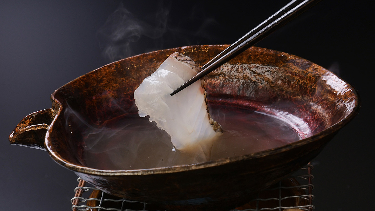 まさご 離れで働く人の写真2枚目