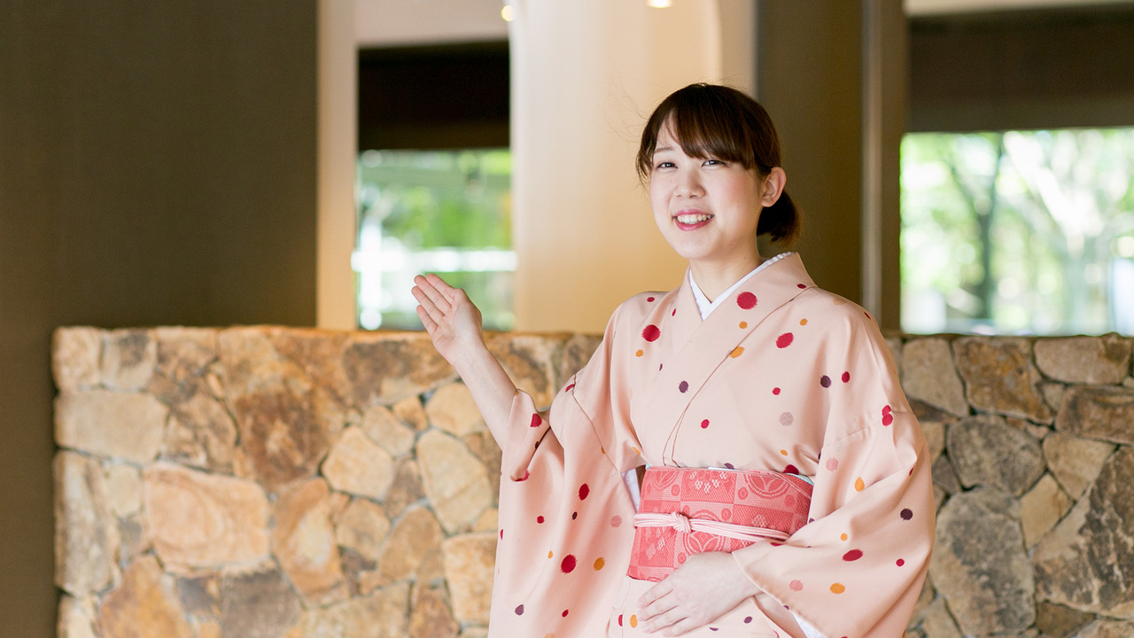 株式会社川棚グランドホテルお多福で働く人の写真1枚目