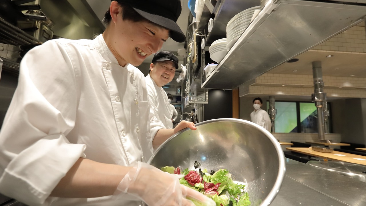 株式会社OYAで働く人の写真1枚目