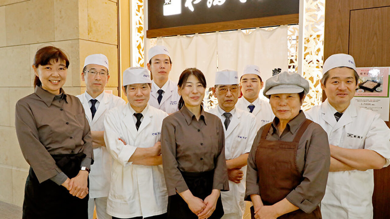 株式会社杉並藪蕎麥で働く人の写真3枚目