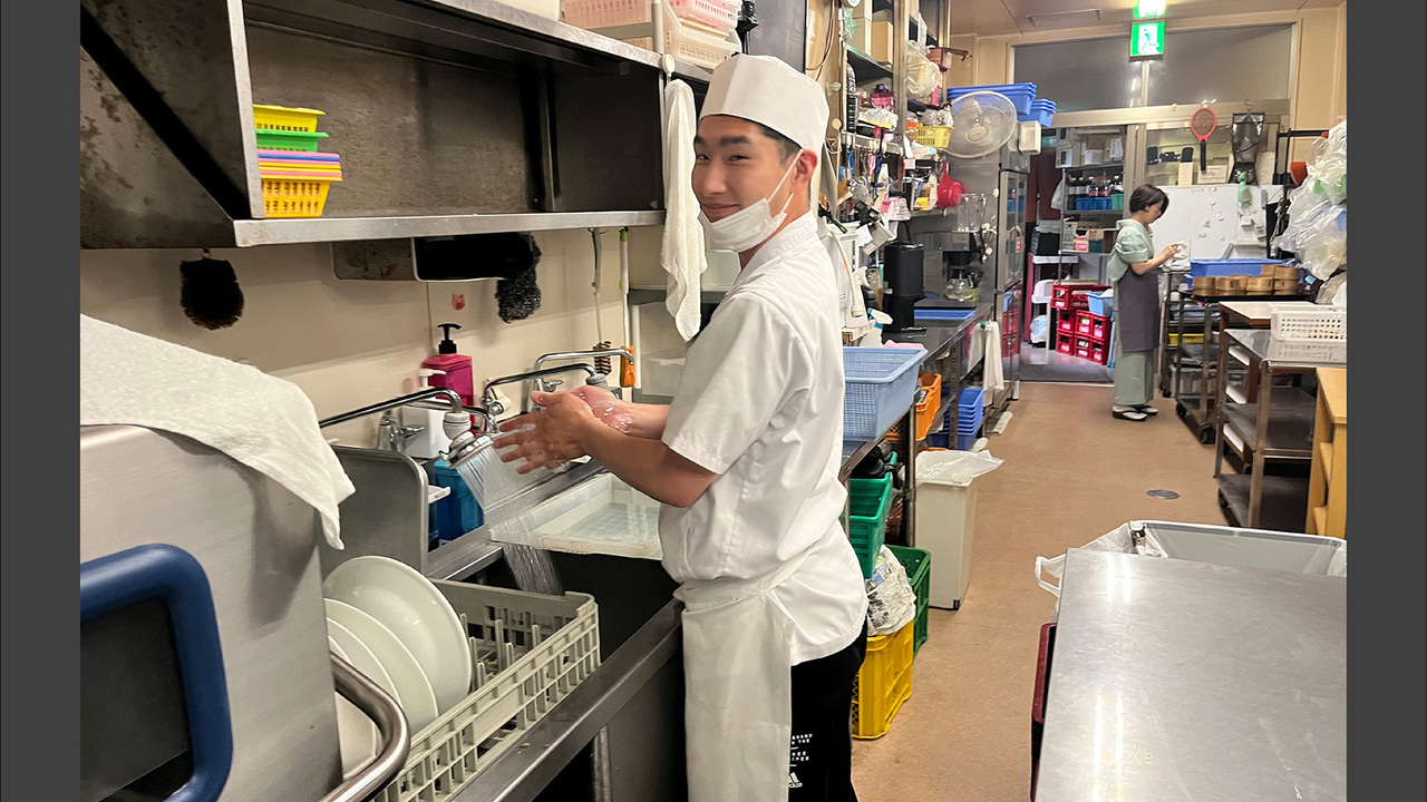 有限会社鮒又で働く人の写真2枚目