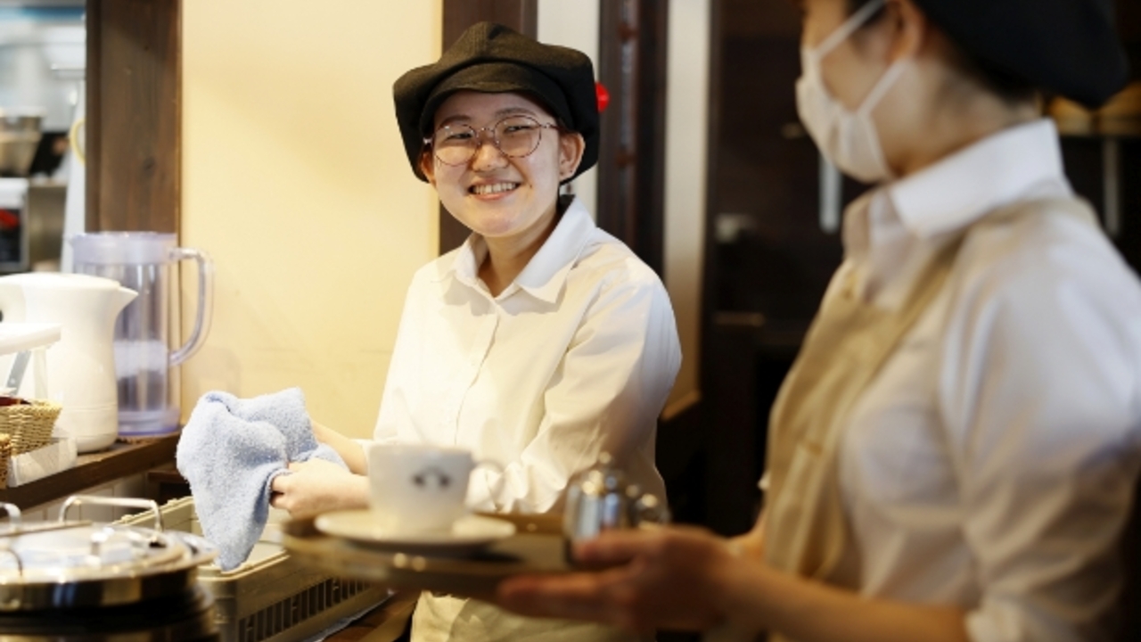 株式会社デイリーカフェ＆フーズで働く人の写真2枚目